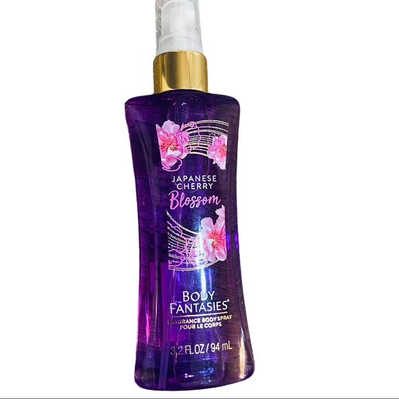 Rue 21 Sweater, Matching Necklace & Spray - Picture 7 of 14